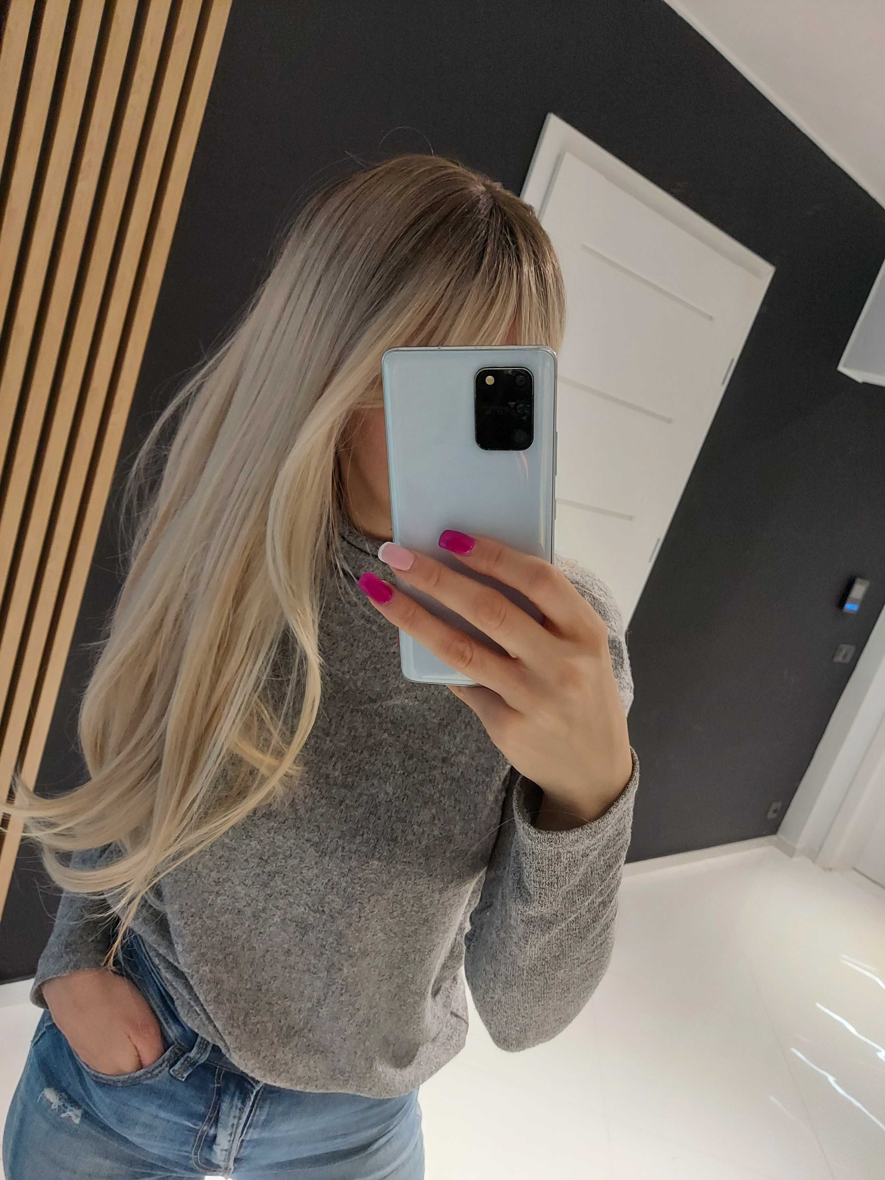 Długa peruka jasny blond naturalny ombre pasemka refleksy na codzień