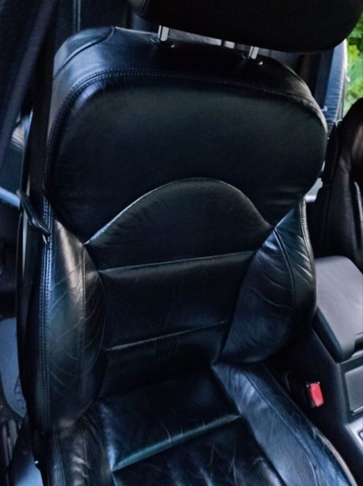 Передні сидіння М5 бмв е39