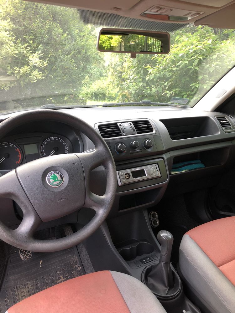 Skoda Fabia II Czerwona 2007