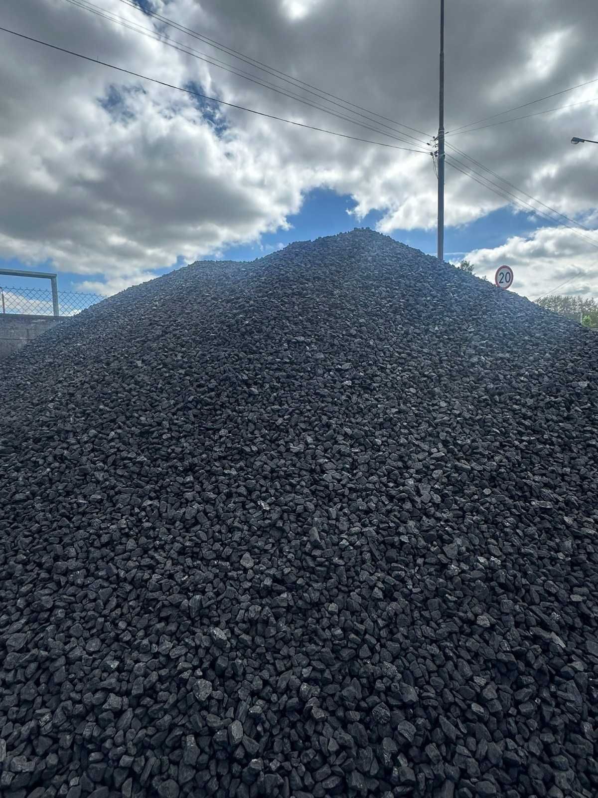 Ekogroszek Kazachstan 8-25mm 27MJ/kg Popiół 3%  1000 zł/t