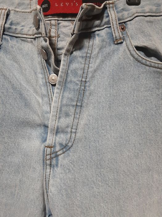 Джинсы Levi's 501