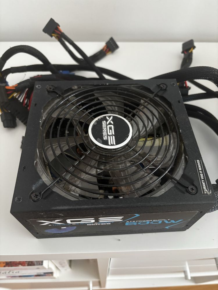 Fonte 600w TOOQ XGE