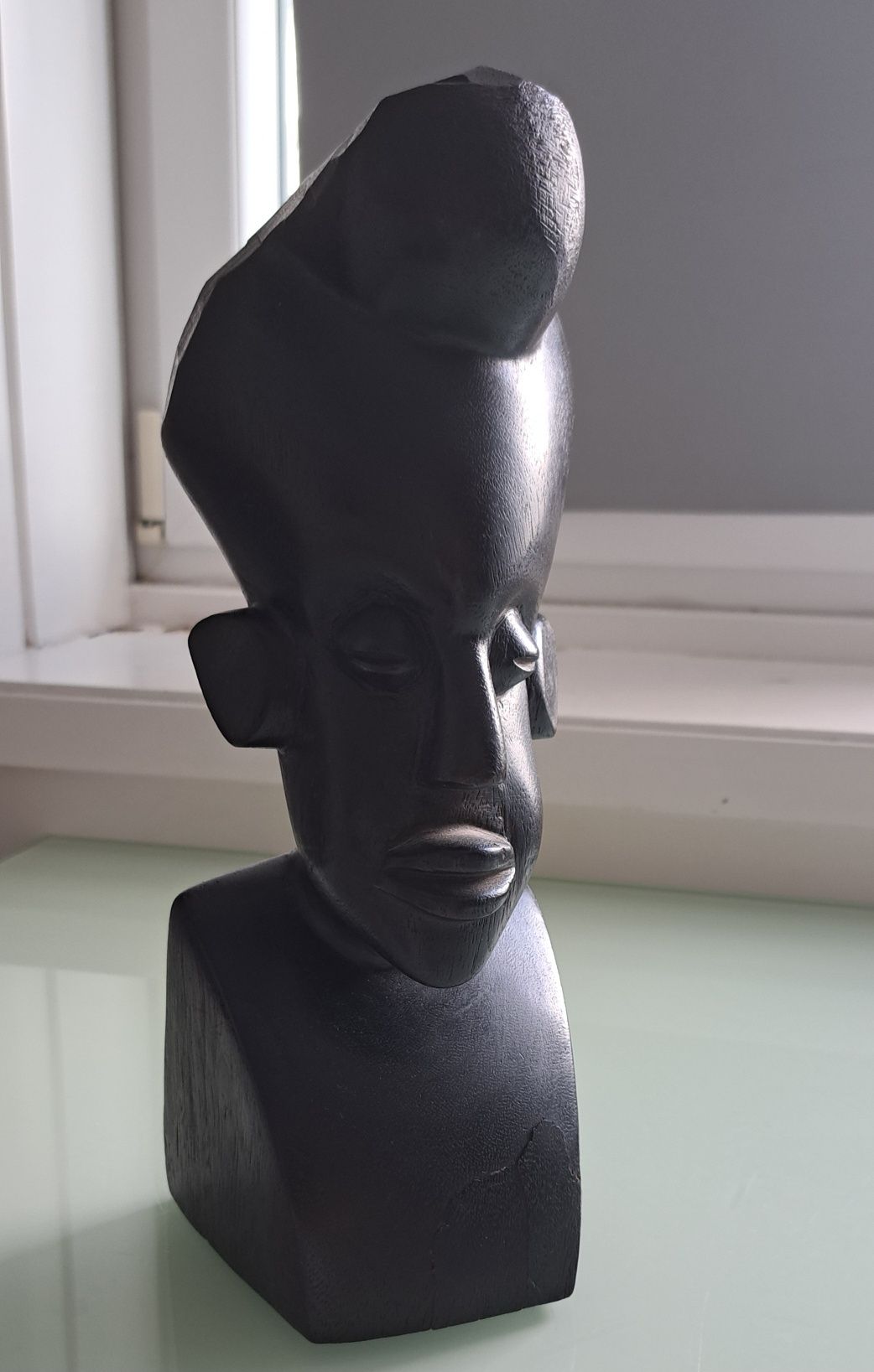 Estátua Africana em madeira