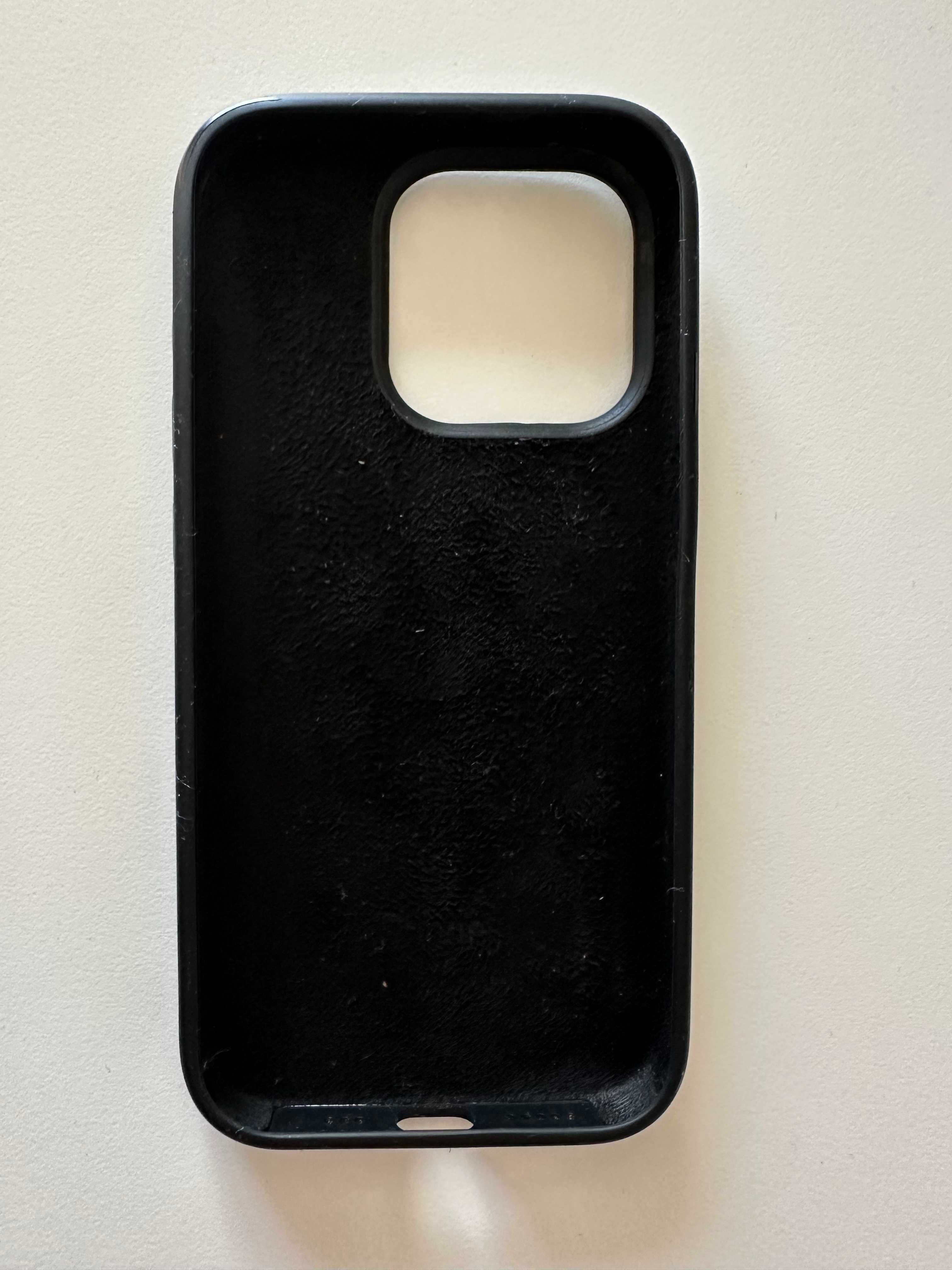 Silikonowe etui Apple do iPhone 15 Pro