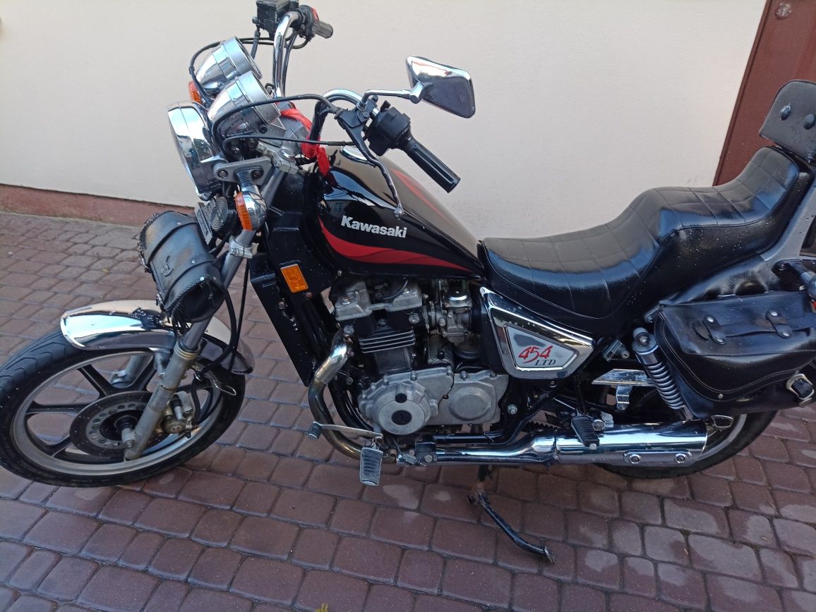 Kawasaki LTD 454