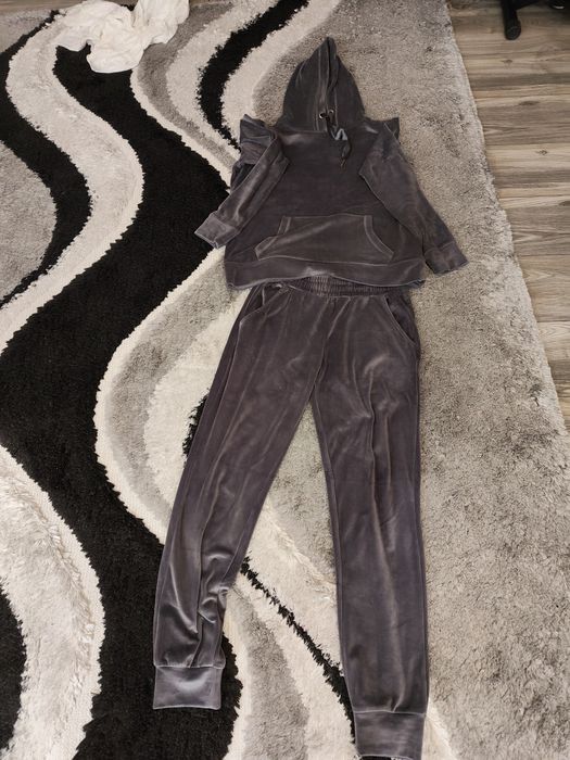 Dresy welurowe Pepco