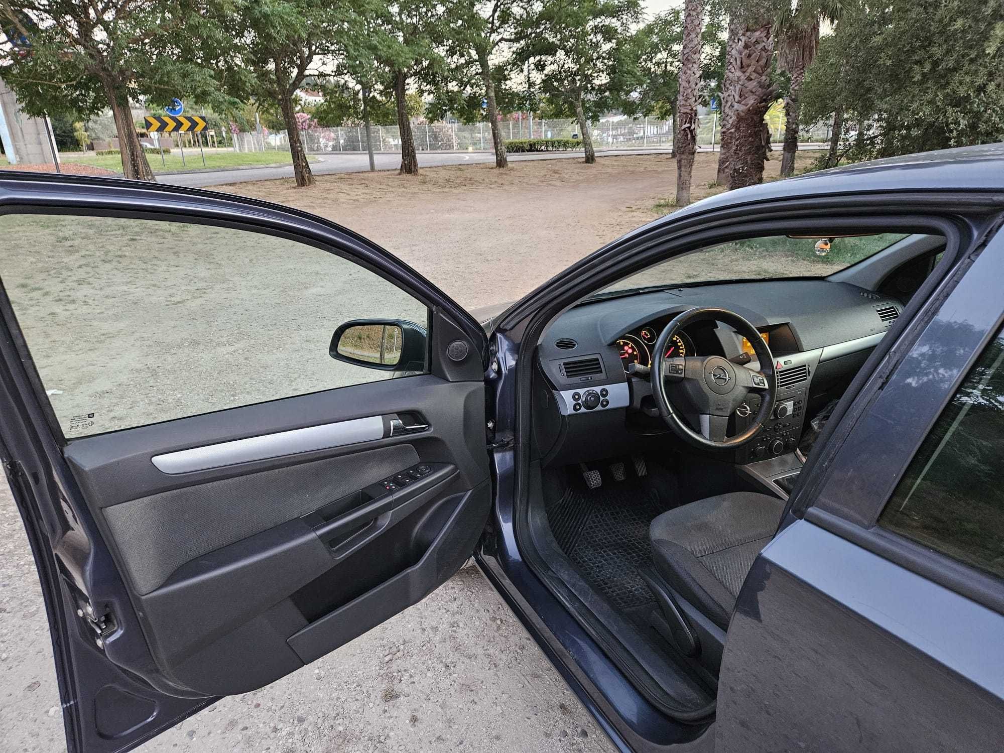 Opel Astra 1.3 cdti 5l