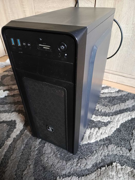 Komputer Gamingowy i7-7700/16GB/RX-570-8GB/SSD+HDD