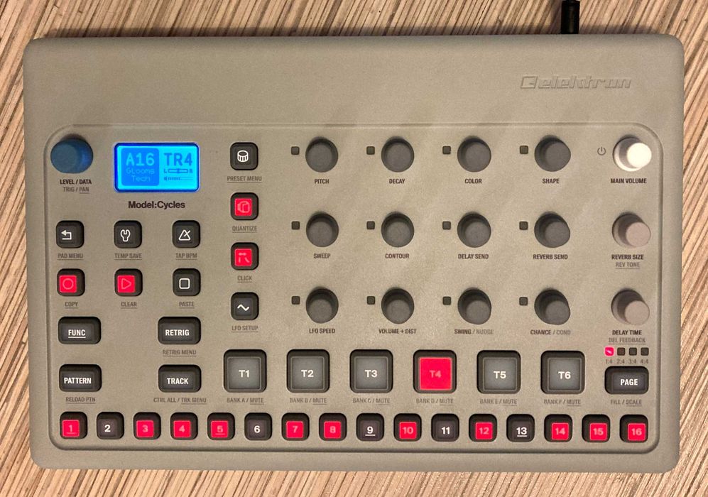 Elektron Model Cycles - syntezator FM groovebox drumsynth