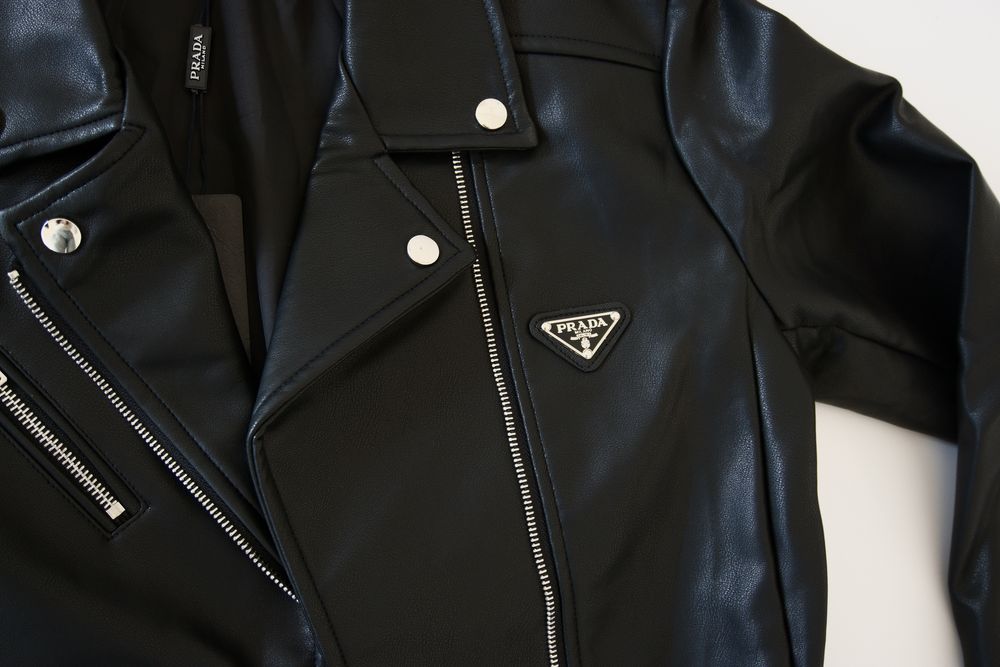 Prada шкіряна косуха