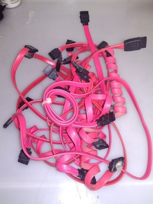 Кабель питания , DVI, VGA, USB принтера, Розетки,
