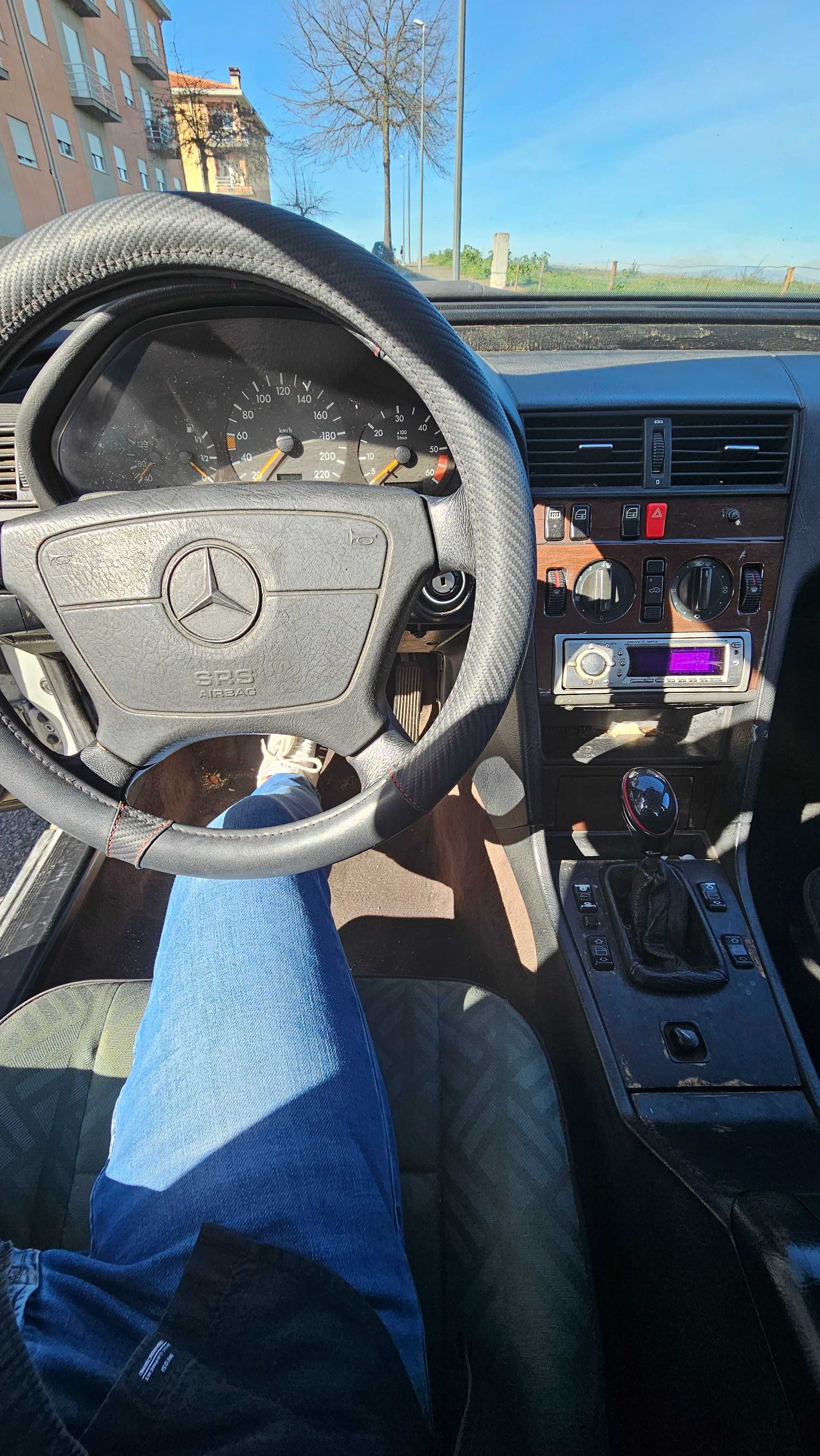 Mercedes Benz c220