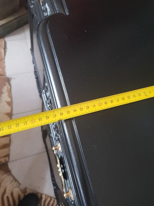 Imponente aparador estilo Luis XV lacado