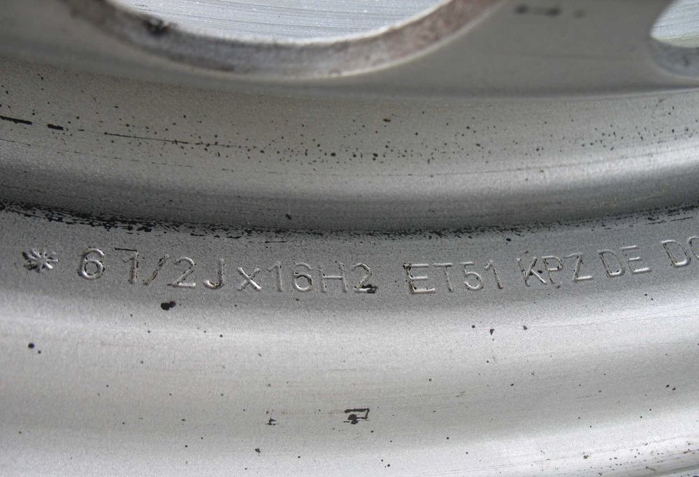 Felga stalowa VW Transporter T5 T6 5x120 6,5Jx16 et51 Oryginał OEM