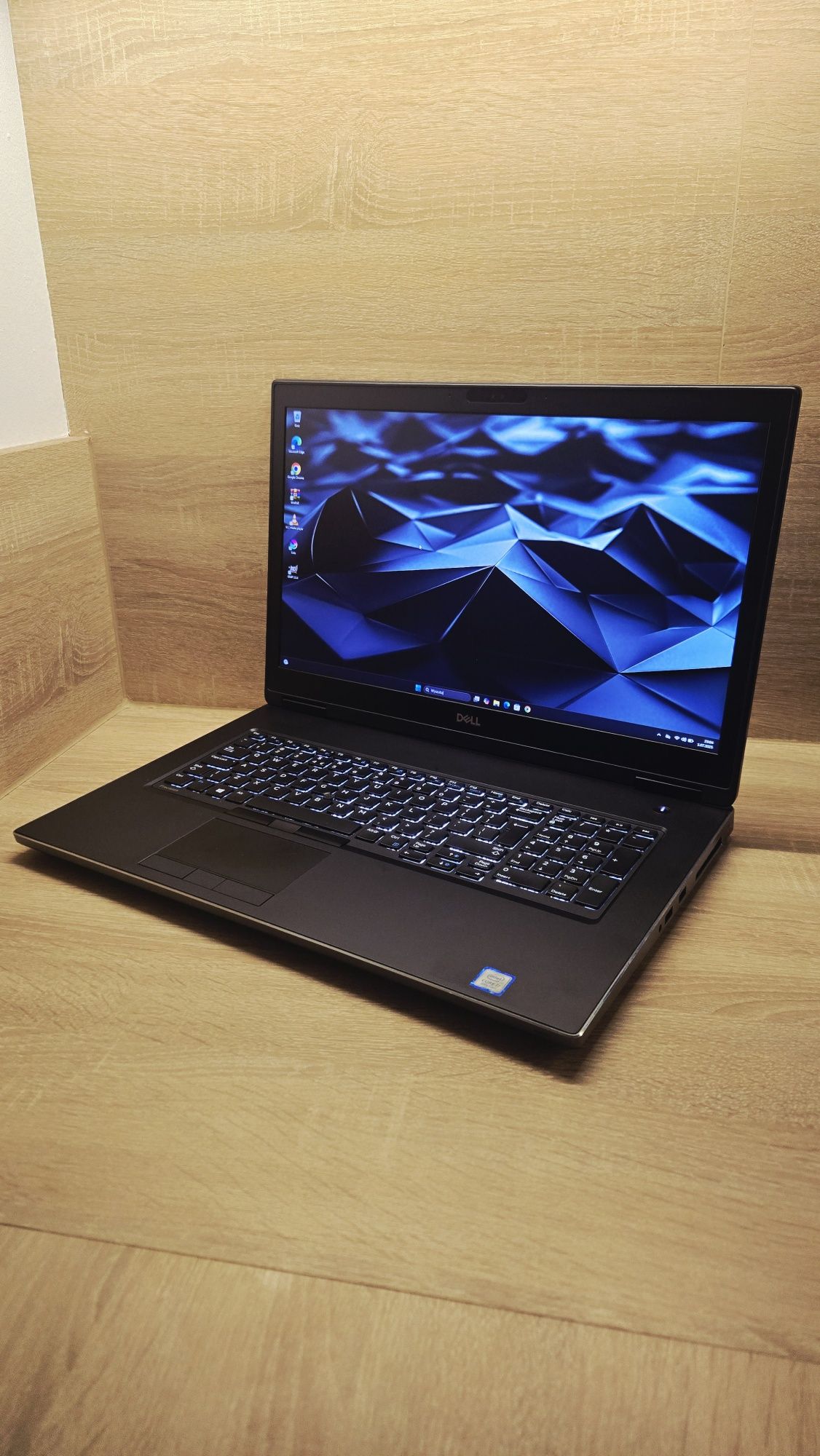 Laptop Dell Precision i7-8850H 32GB DDR4 NVIDIA P3200 6GB 512GB Win11P