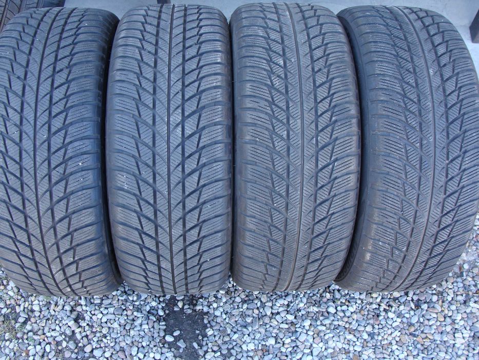 Opony zimowe 225 / 50 R 18 Bridgestone Blizzak Runflat