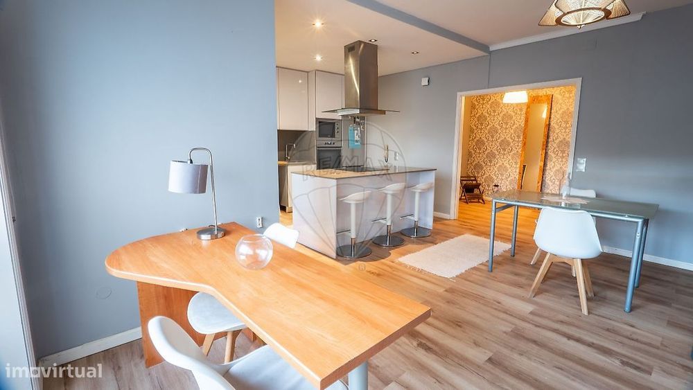 Apartamento T4 para venda