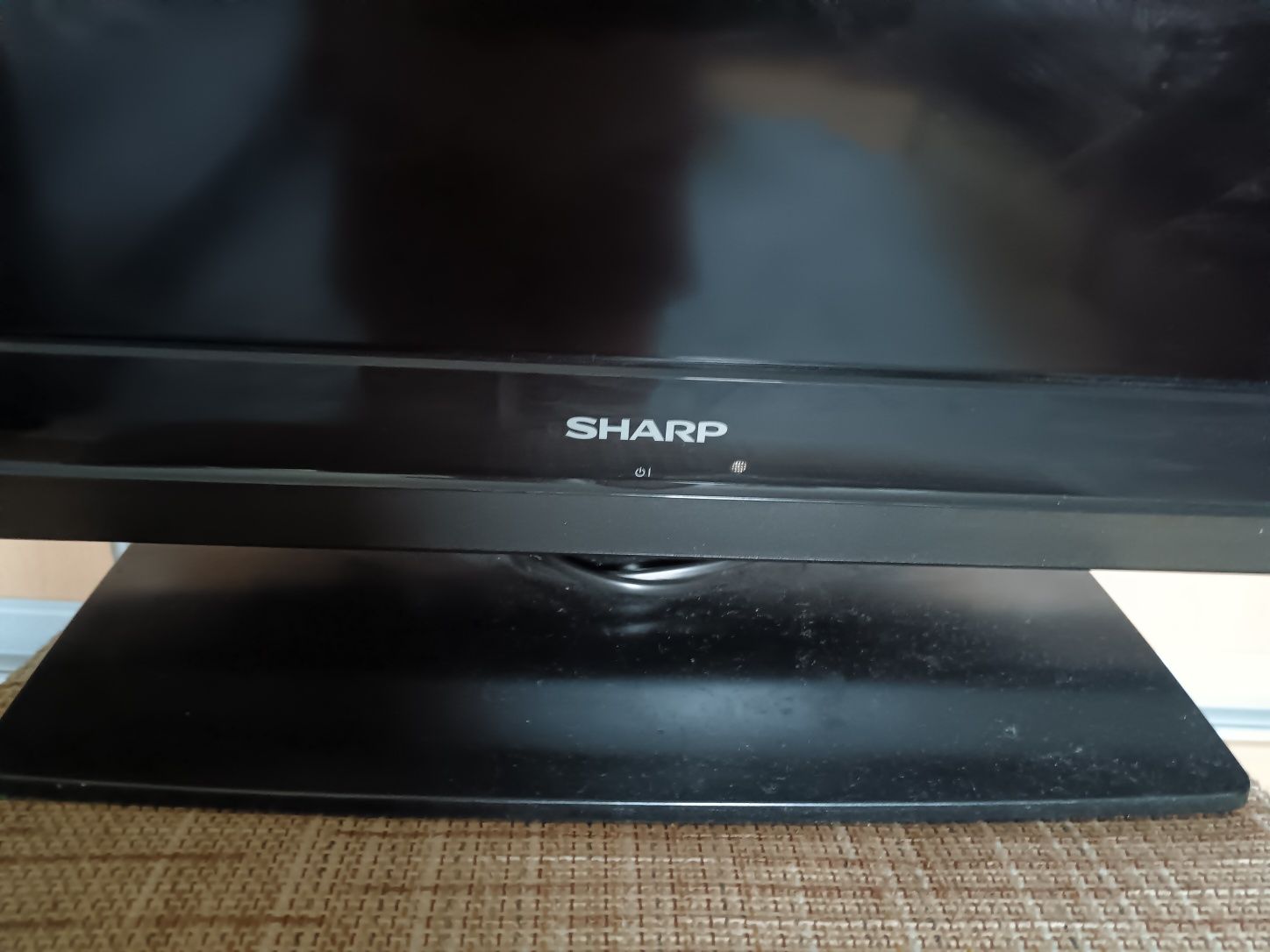 Telewizor Sharp 27 Cali