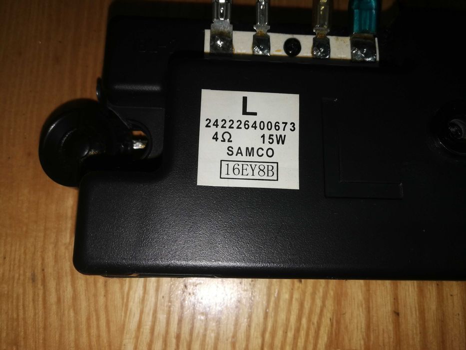 głośniki 15W, 4Ω (2 szt.)