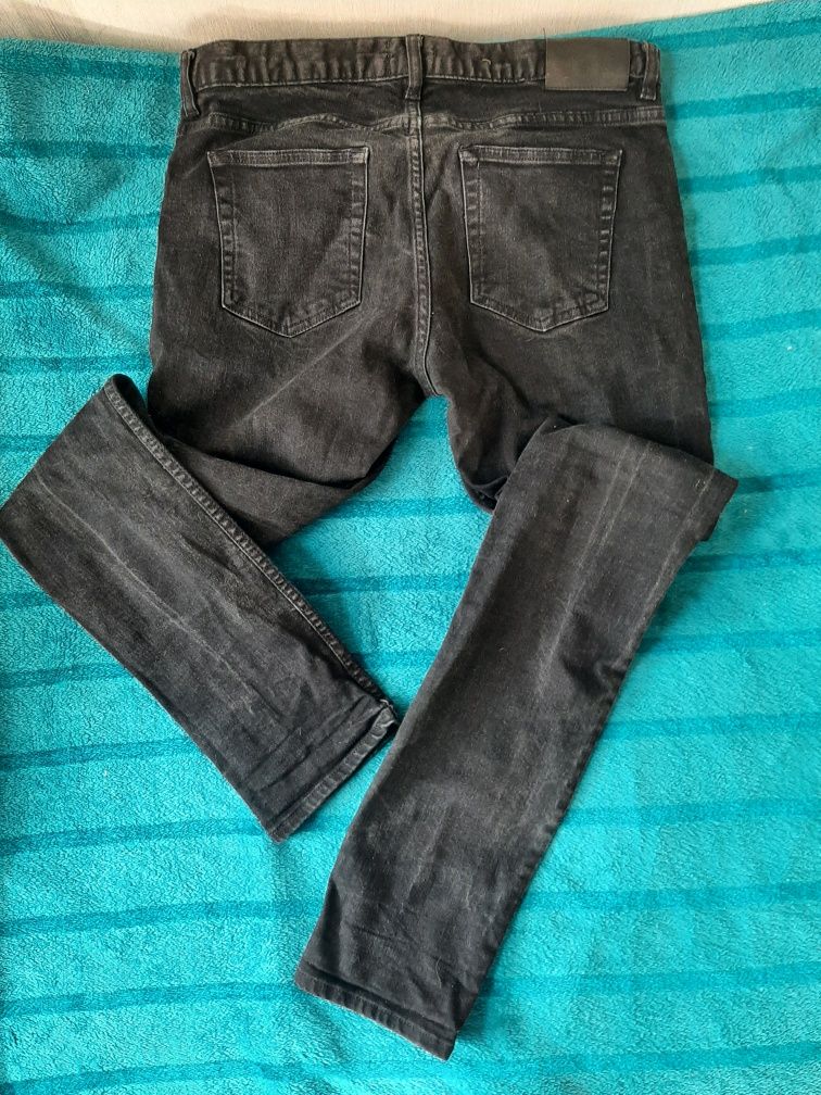 Spodnie jeansowe H&M jeansy z dziurami na kolanach skinny 40 42 L XL