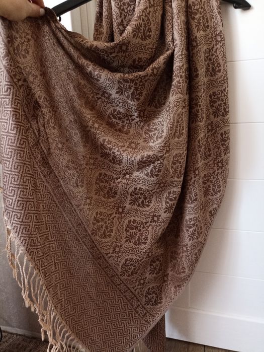 Шоколадний кашеміровий шарф, шаль