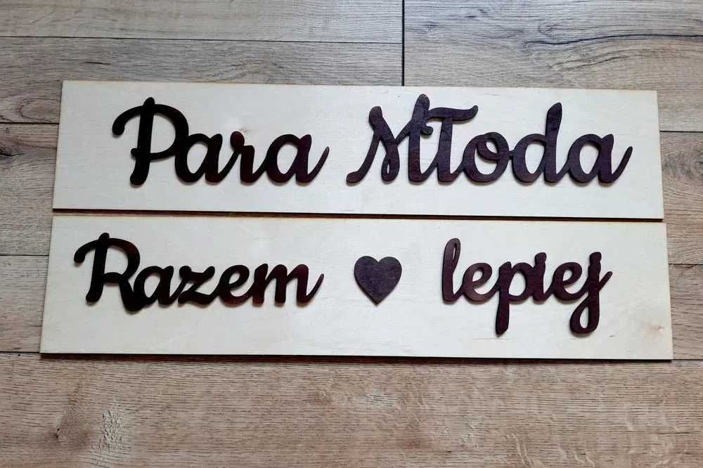 Para Młoda razem lepiej tablice rejestracyjne ślub