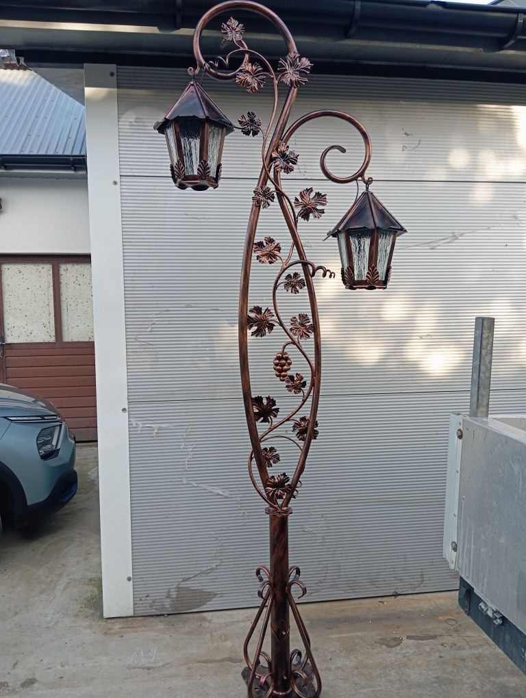 Lampa latarnia ogrodowa ocynkowana malowanie proszkowe