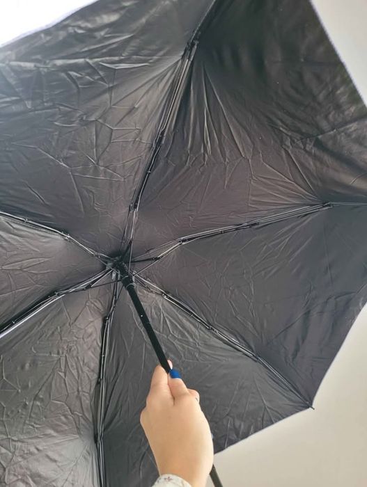 Chapéu de chuva lilás pequeno