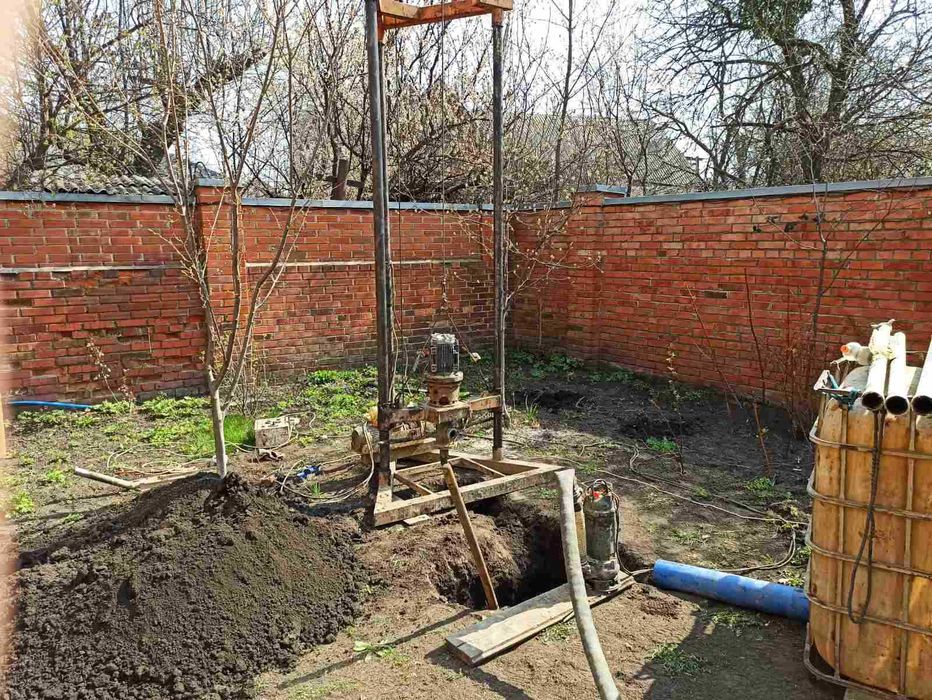 Буріння свердловин Васильків, Бориспіль, Фастів. Бурение скважин