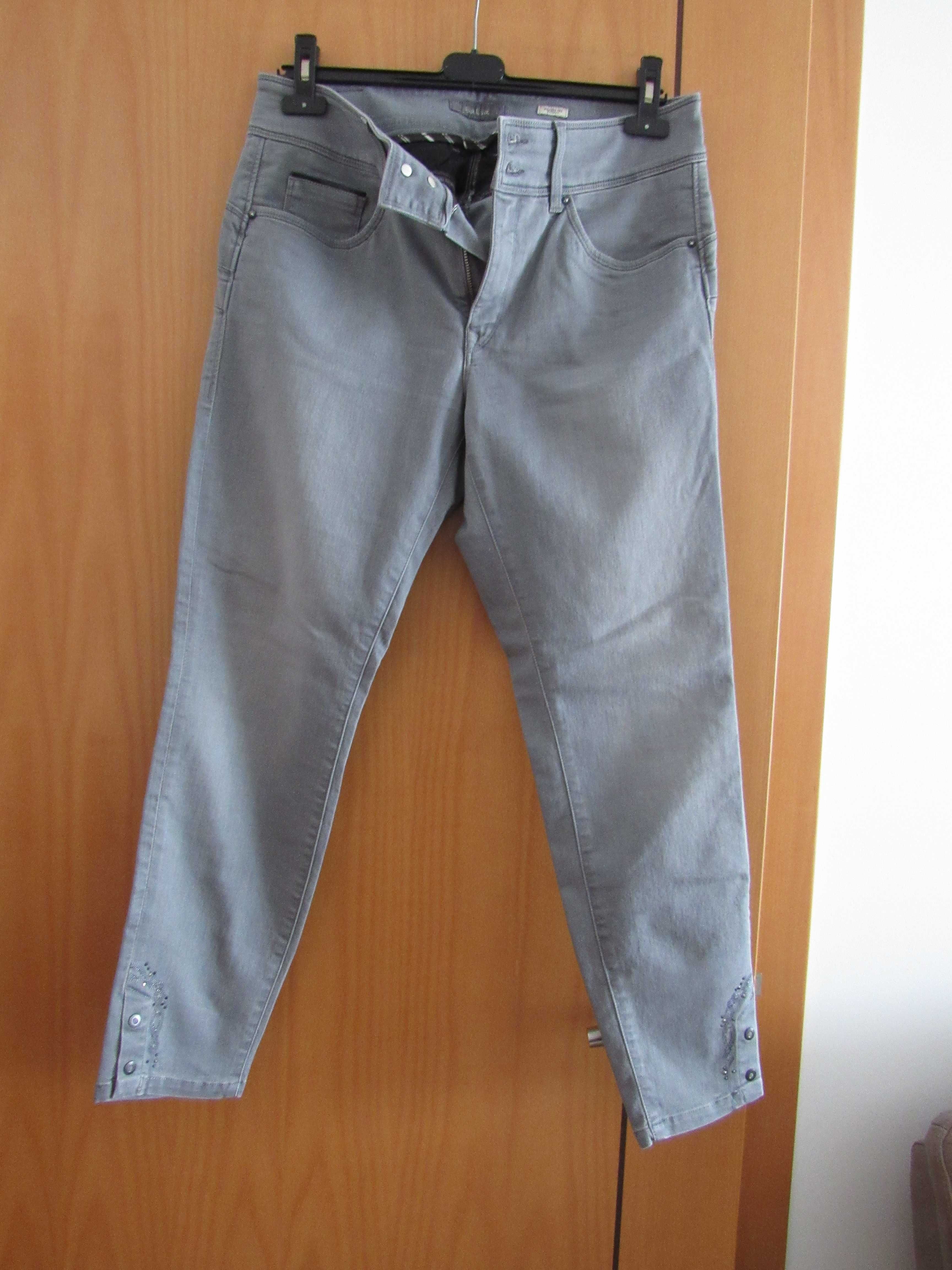 Vendido, calça ganga SALSA, tamanho 42, cinza