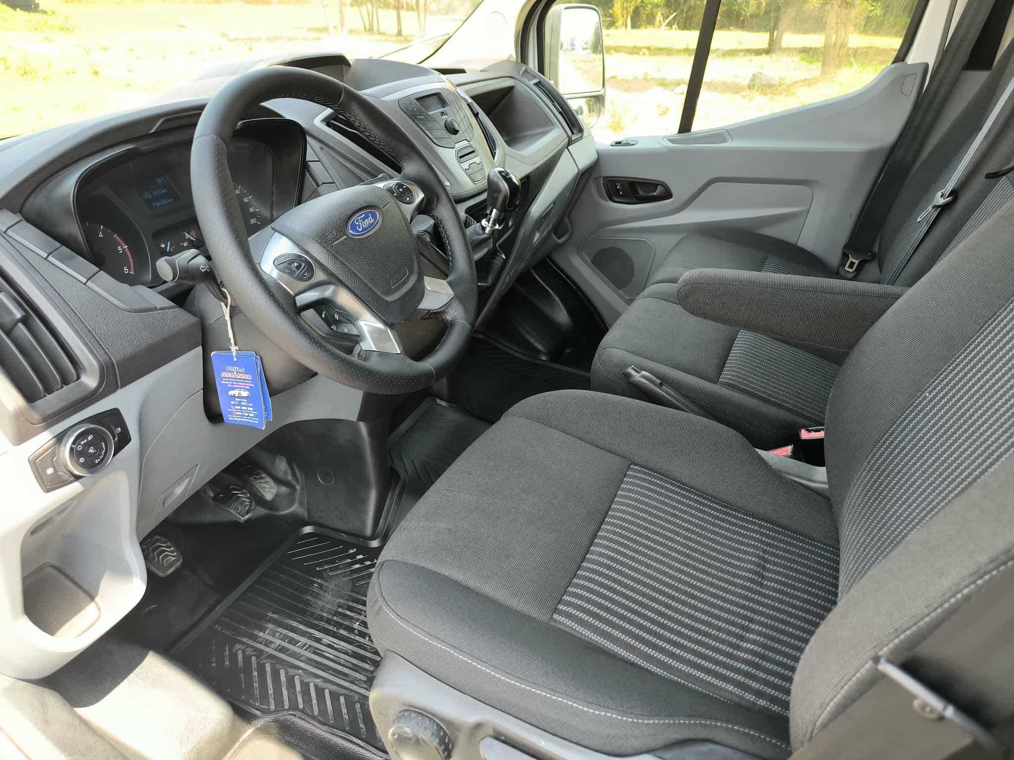 Ford Transit Furgão Tecto Alto