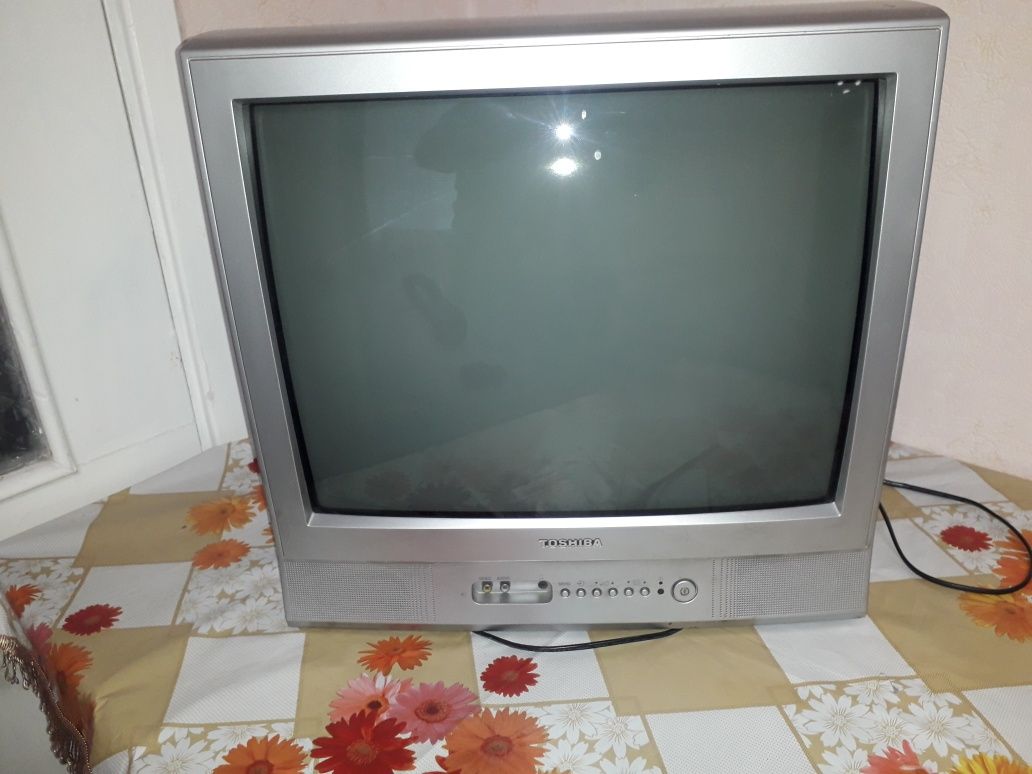 Телевизор Тошиба в отличном состоянии