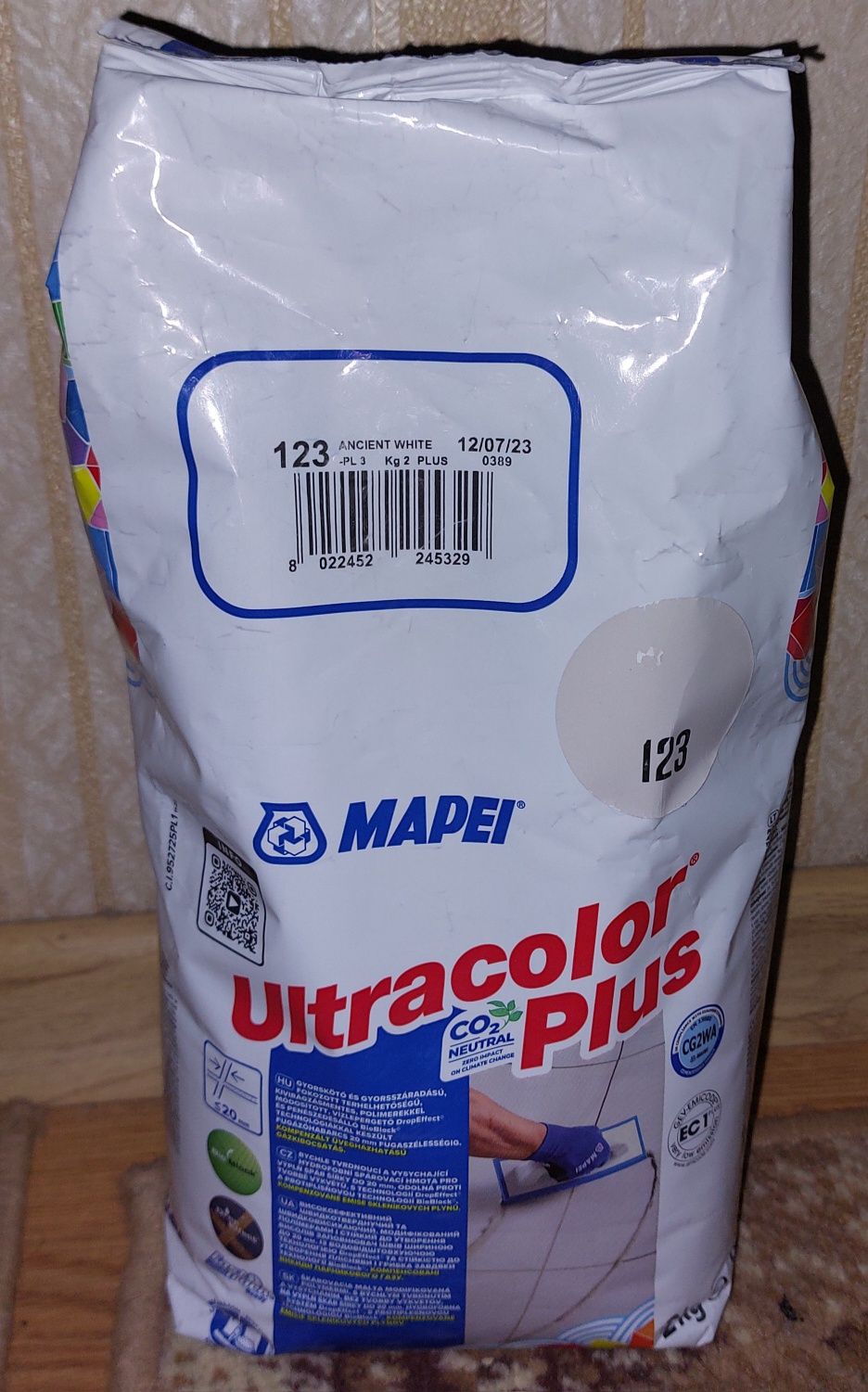 Затирка для плитки Mapei Ultracolor Plus (123 цвет)