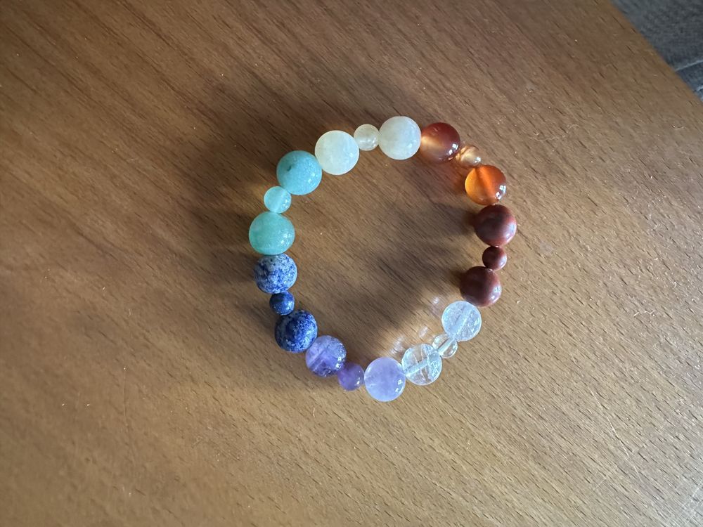 Pulseira com 7 pedras diferentes