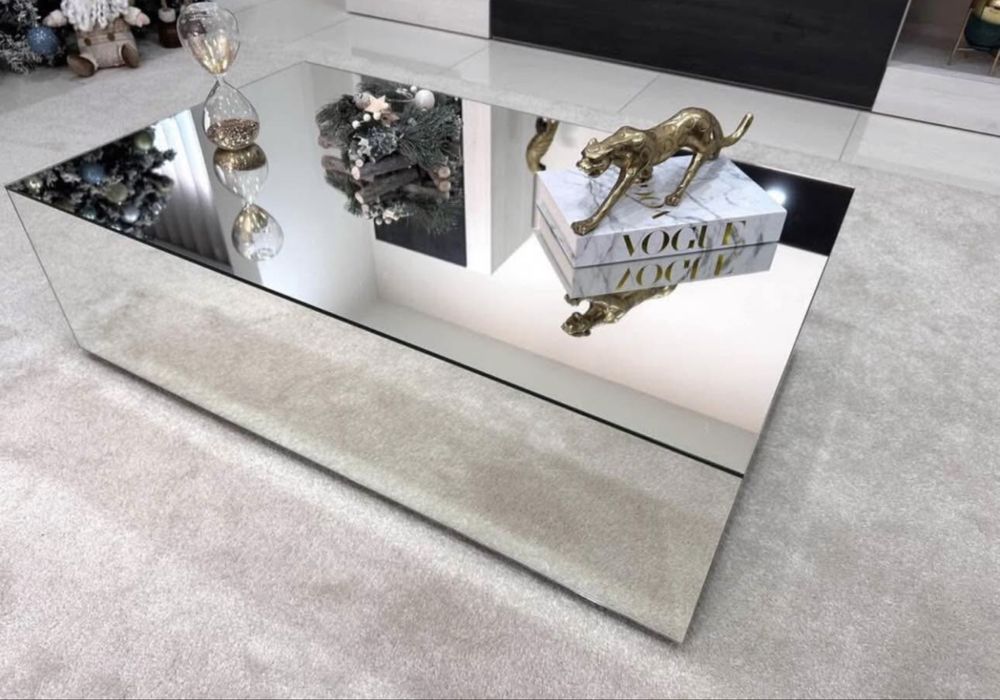 Mesa de centro espelhada - como nova