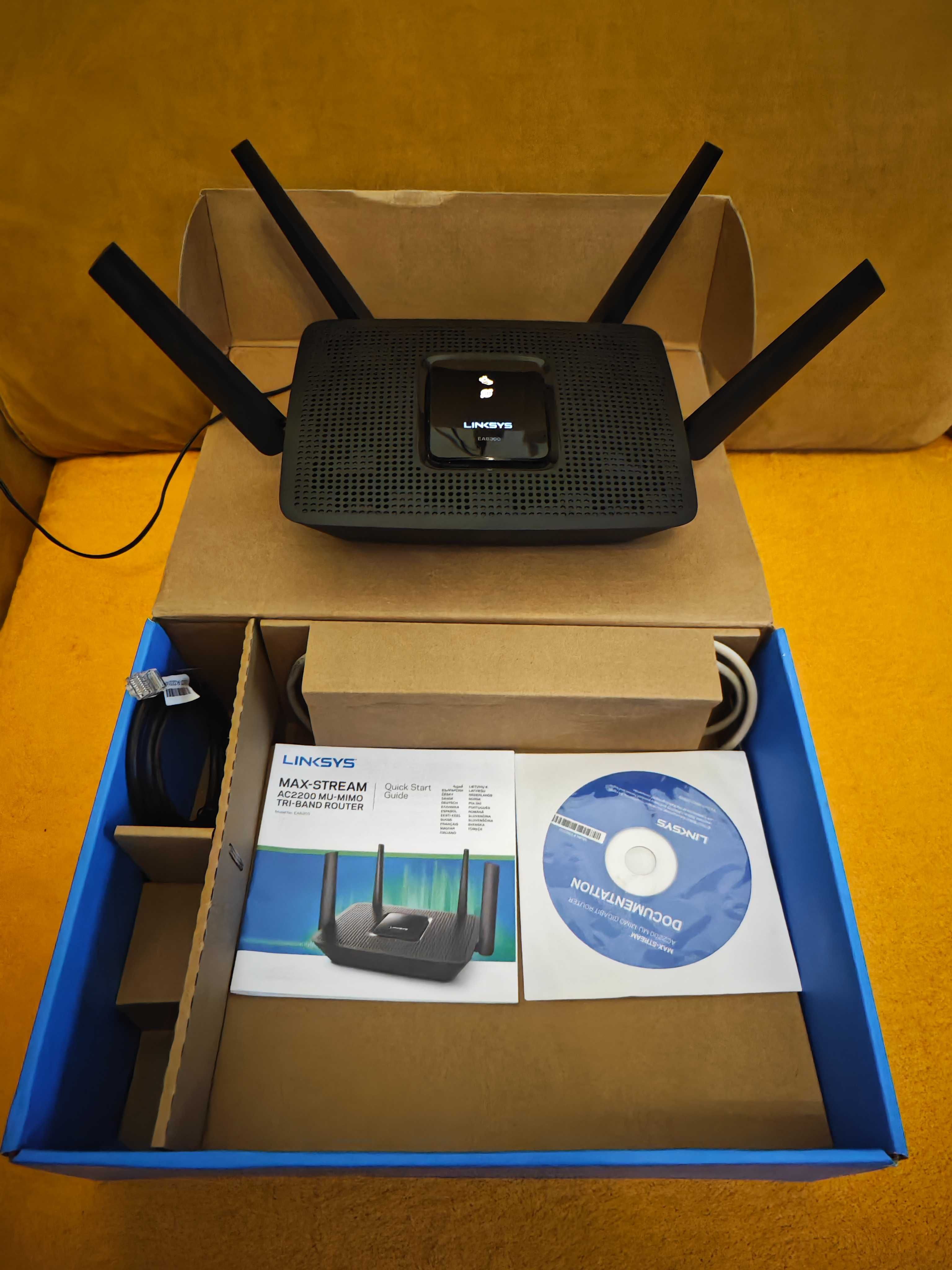 Router Linksys Max-Stream EA8300 - Trójzakresowy - AC2200 MU-MIMO
