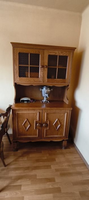 Komplet mebli kuchennych.