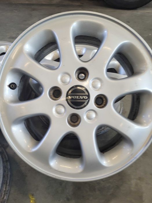 felgi volvo r 15 aluminiowe