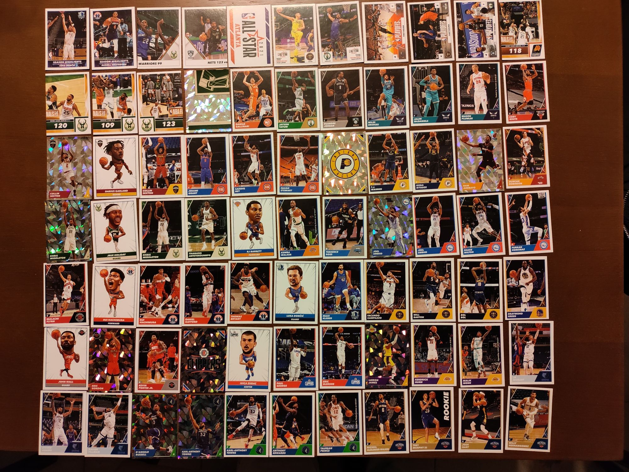 Caderneta Basquetebol NBA 2021/2022 + 91 Cromos