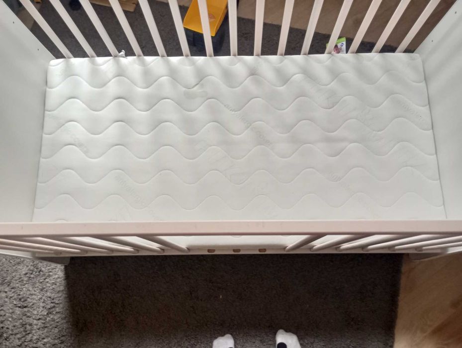 Sprzedam łóżeczko dla dziecka