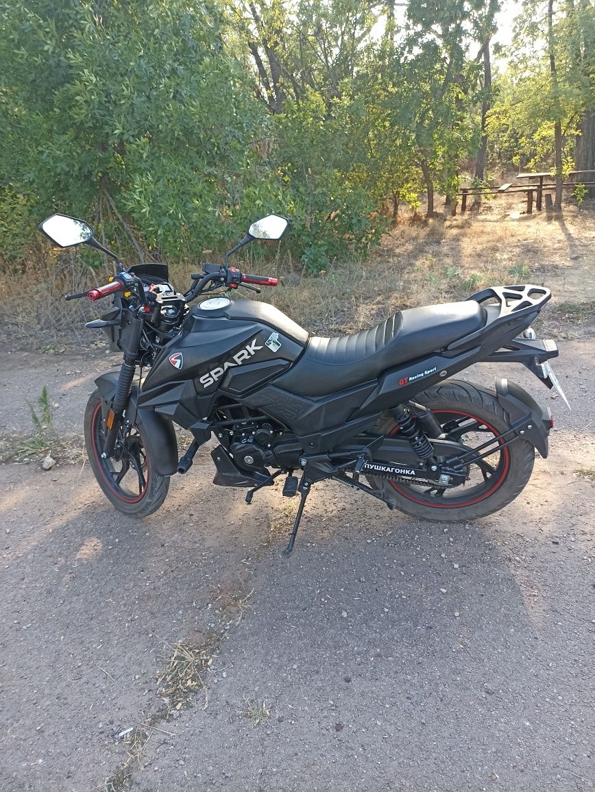 Spark R32 200 кубів