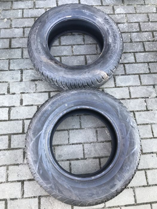 Maxxis Victra Snow SUV 215/70 R16 100T