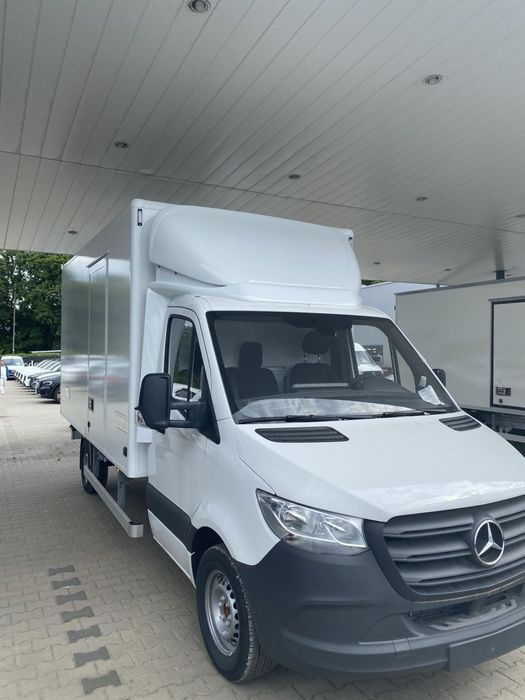 Mercedes-Benz Sprinter  2.0 150km manual długi L3H2 kamera cofania izoterma dostępny od ręki !