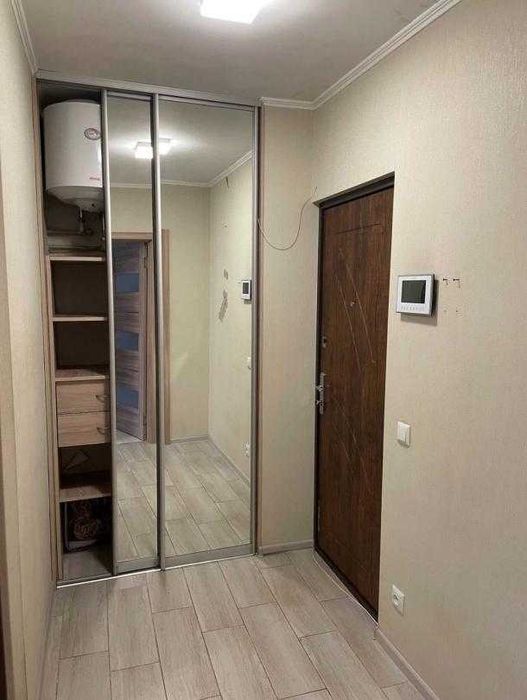 Продам 1к квартиру м.Холодная Гора