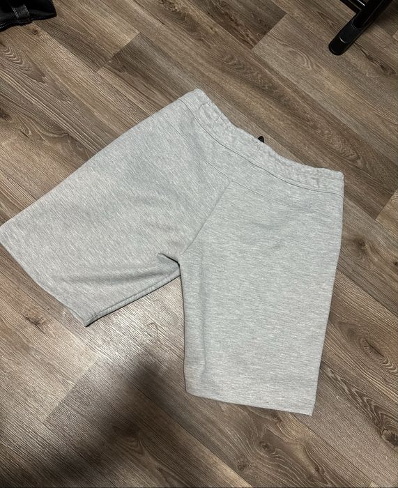 Шорты Nike Tech Flecee