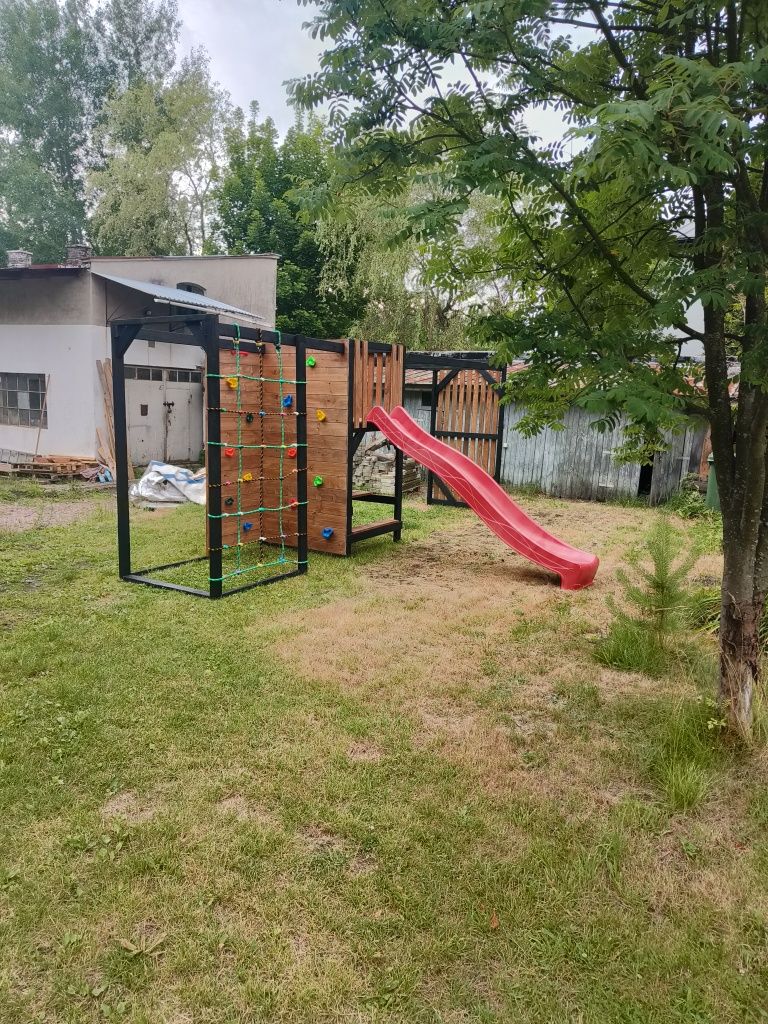 Plac zabaw dla dzieci ,małpi gaj, huśtawki, drążki,slizg3m.