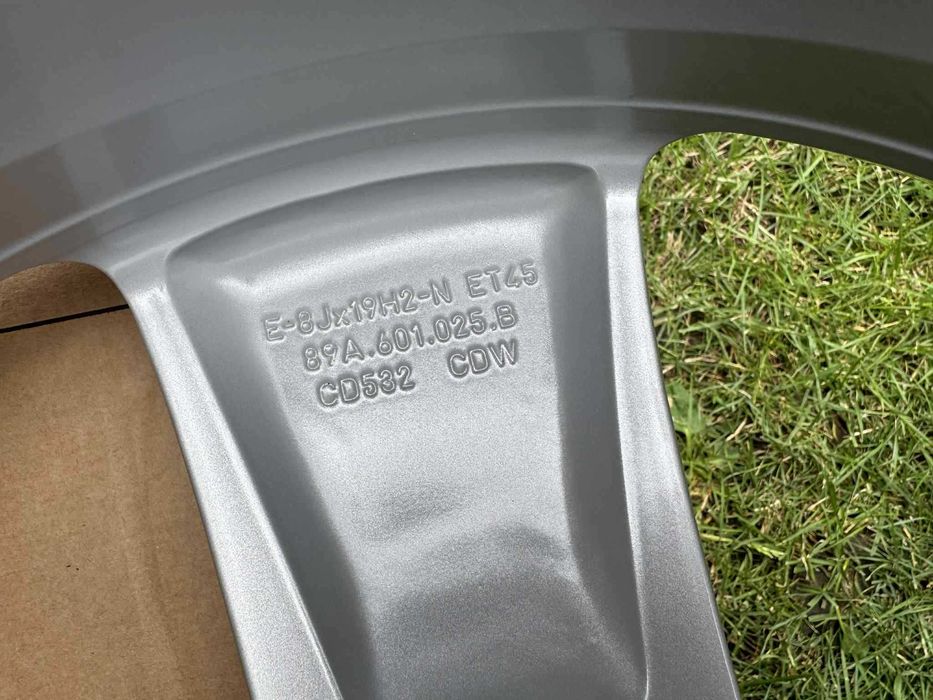 Alufelgi 5x112 r19 AUDI NOWE! Q2 Q3 A3 8V 8P A4 B6 B7 A6 C5 C6 45#