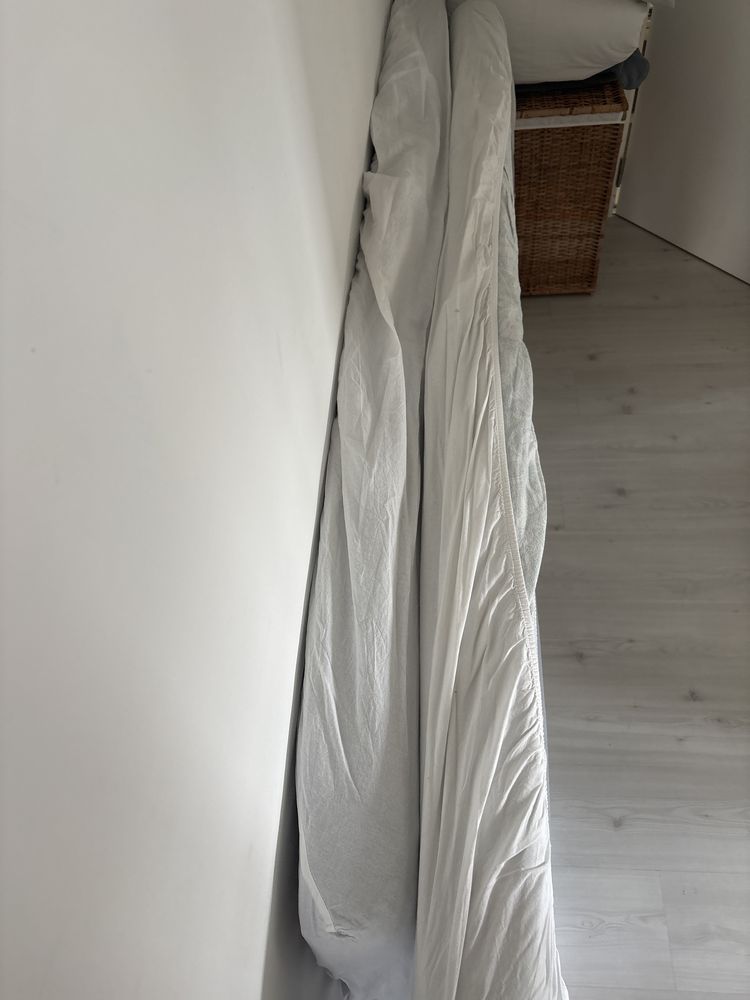 Vendo cama de solteiro
