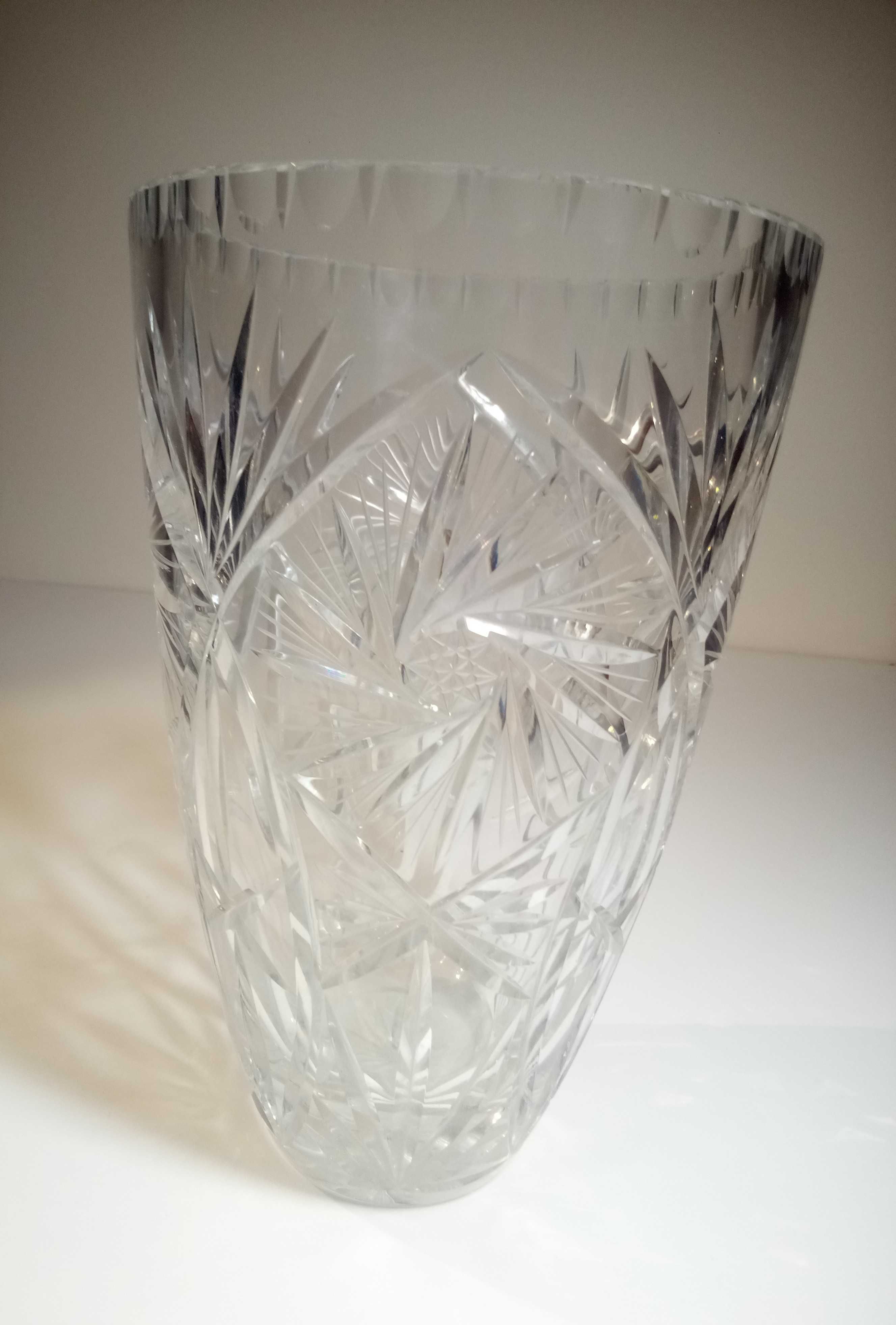 wazon kryształowy duży z mocnym rezonansem 12