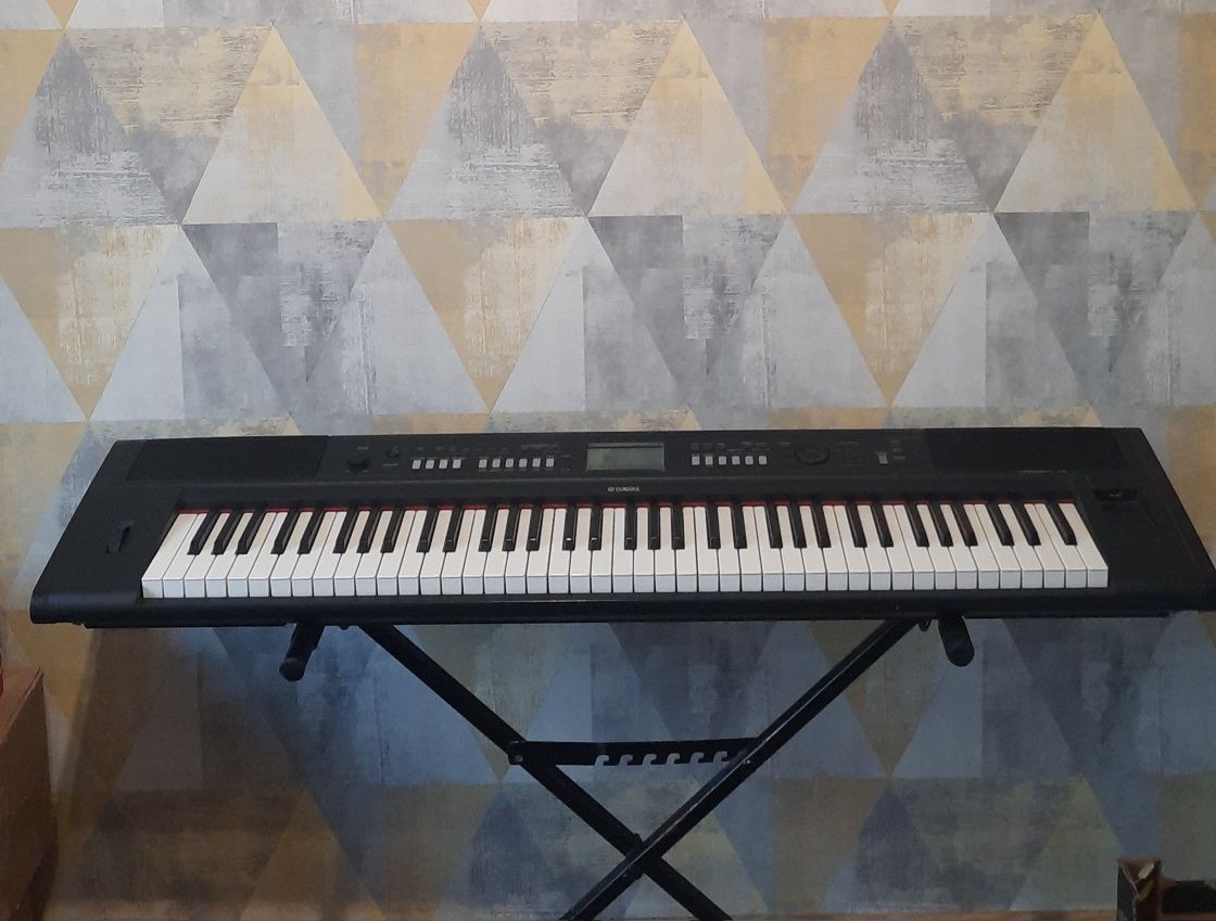 Yamaha piaggero NP-V80 pianino cyfrowe
